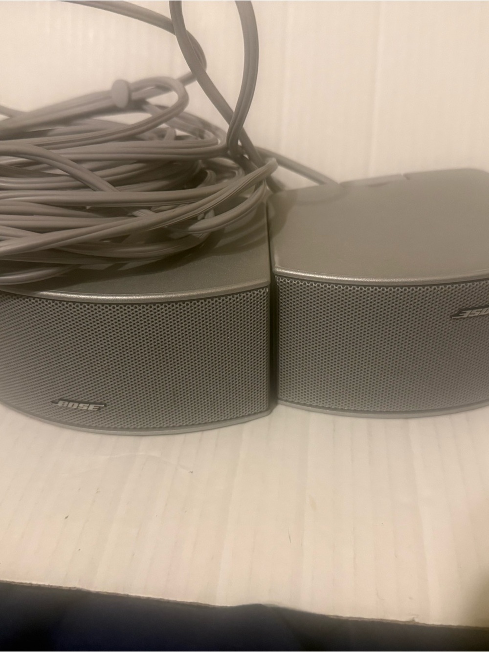 2 Bose AV3-2-1 II Media Center GS/GSX Cinemate 321 Speakers